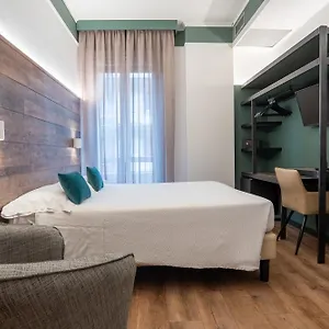 3* Hotel Italia