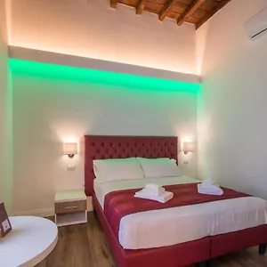 Magenta Luxury Argentina Maison d'hôtes Rome